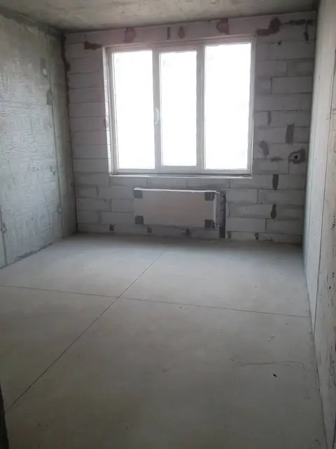 Продам 1 комнатную квартиру на Адмиральском пр. в новом доме