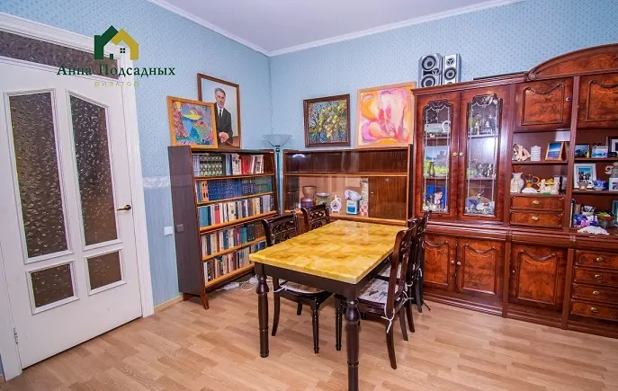 ​Звучание города. Купите 3х комнатную сталинку в Центре — фото 2