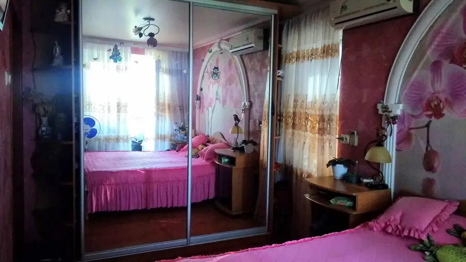 Продам 3 комнатную квартиру на Крымском бульваре — фото 5