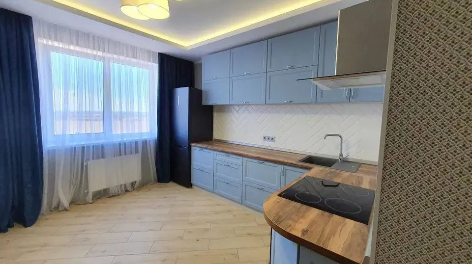 Продам шикарную однокомнатную квартиру в ЖК 47 Жемчужина на Сахарова/Высоцкого. — фото 4