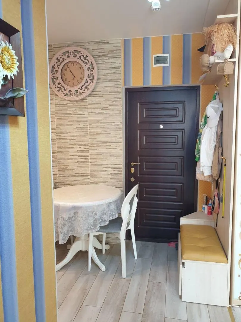 Продам 2 комнатная квартира на Сахарова — фото 1