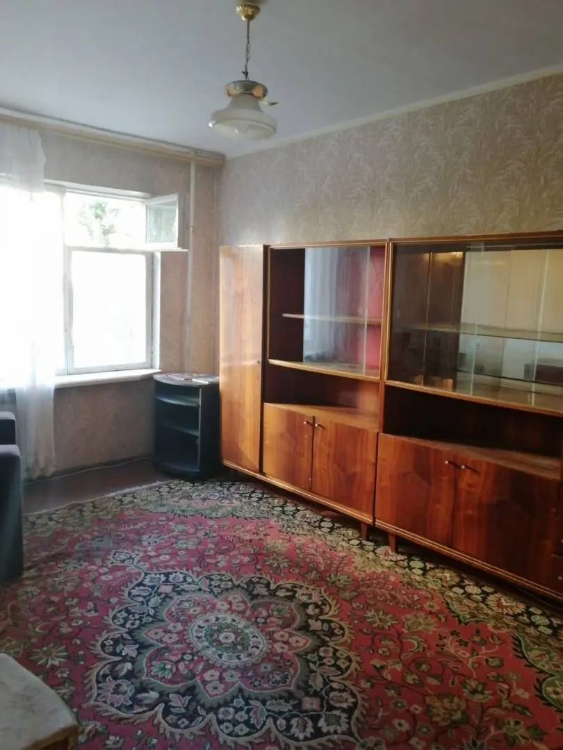 Продаётся квартира в жилом состоянии ,возле рынка Южный — фото 5