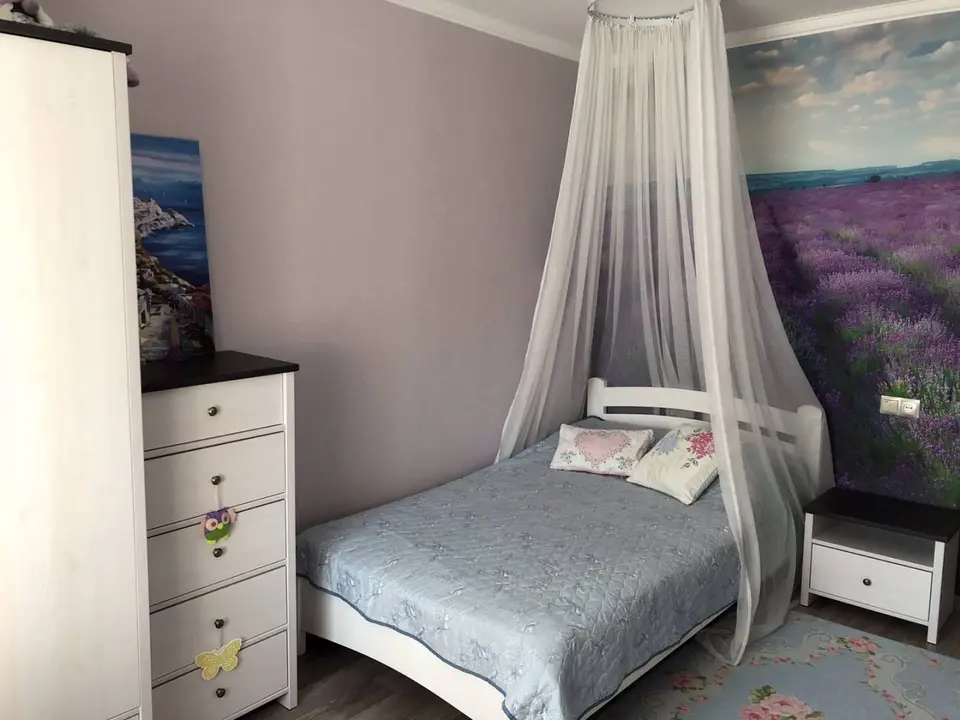 Продам трехкомнатную квартиру на Высоцкого — фото 3