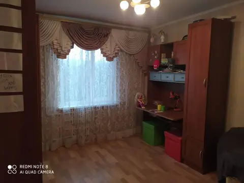 Трехкомнатная квартира. Не угловая, двухсторонняя