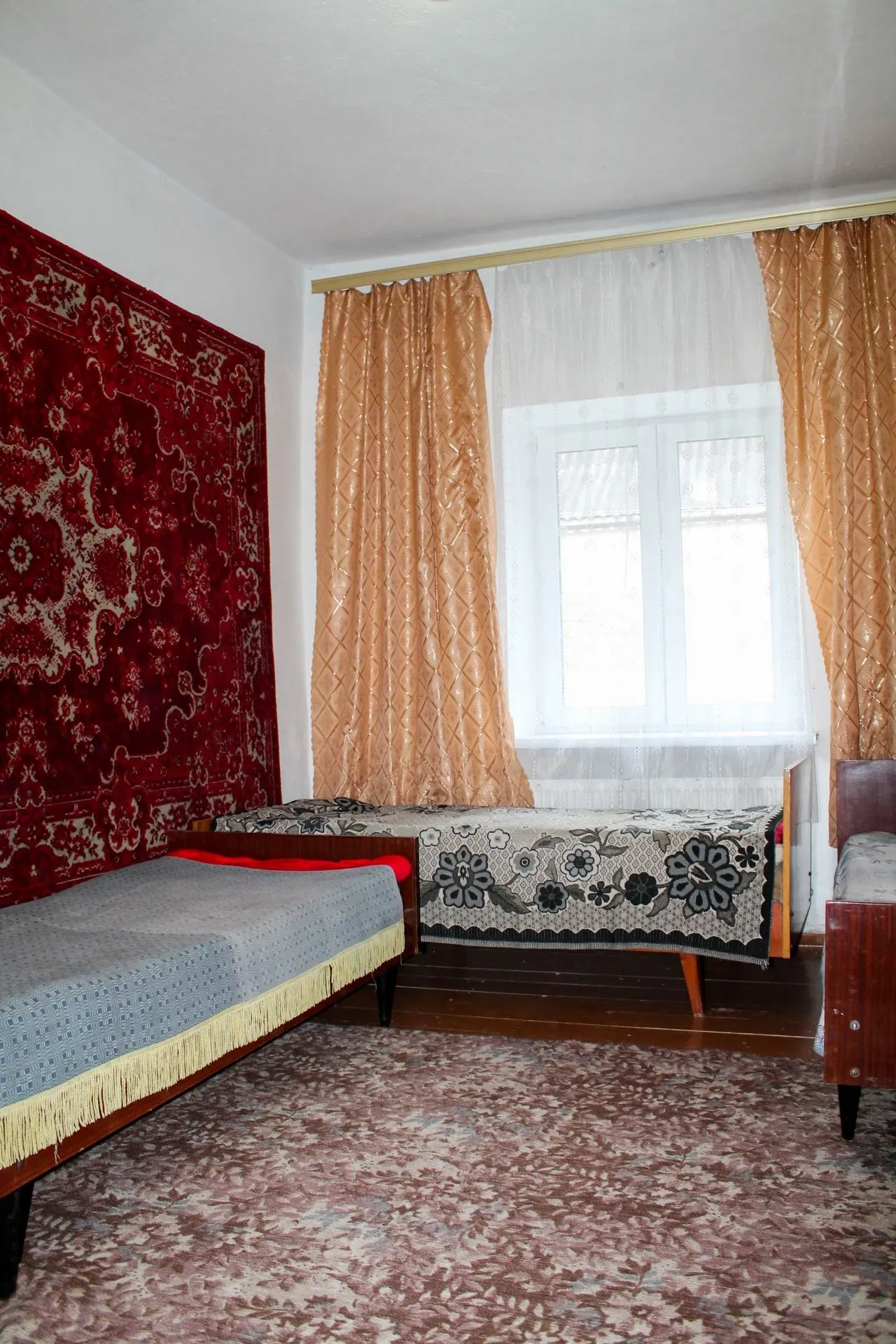 Частина будинку з окремим двором, район Софіївки — фото 1