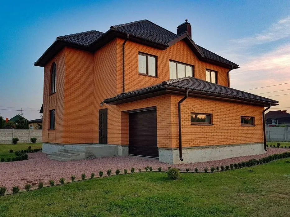 Продам свій котедж в Старих Петрівцях — фото 1