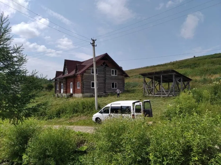 Будинок і земельна ділянка — фото 2