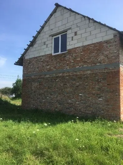 Терміново продається будинок у Жужелянах (12 км до Червонограда) — фото 3