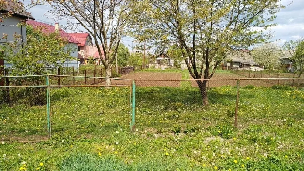 Земельна ділянка 6.5 сотих під забудову — фото 1