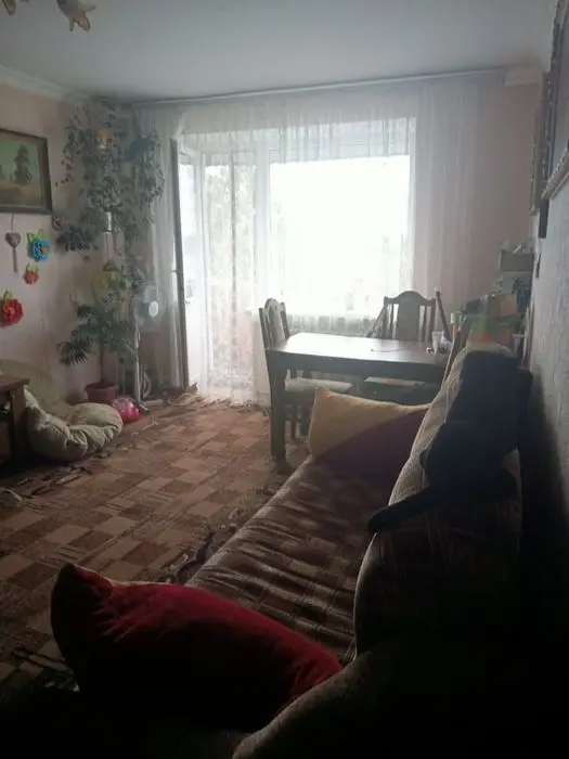 Продам 4-х кімнатну квартиру — фото 2