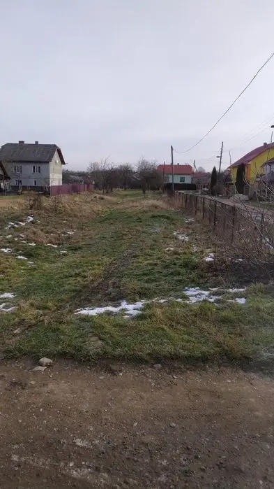 Продаж землі в смт.Меденичі