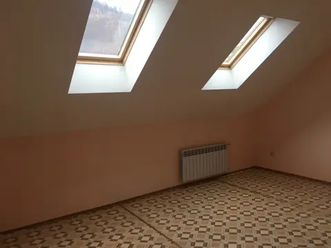 Продаж 2-рівневої квартири в м.Яремче