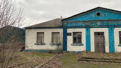 Продається комерційна будівля(колишня контора). 330 кв.м. 60 соток.