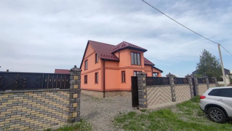Продам житловий будинок — фото 3