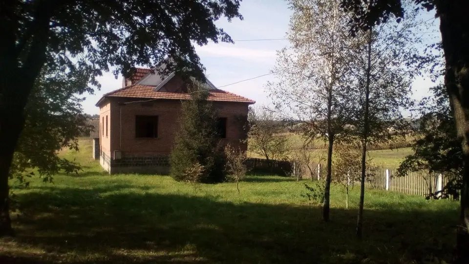 Продається незавершене будівництво в с. Загірочко — фото 2