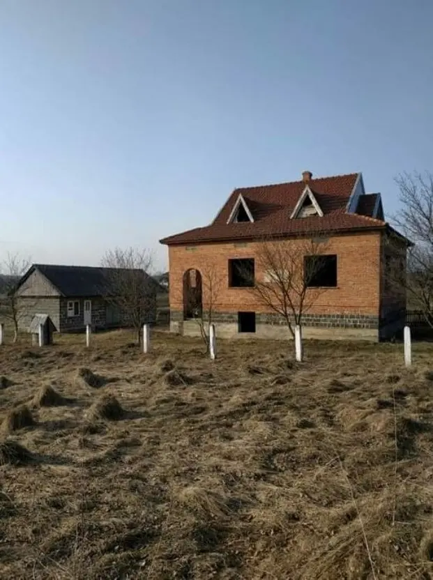 Продається незавершене будівництво в с. Загірочко — фото 4