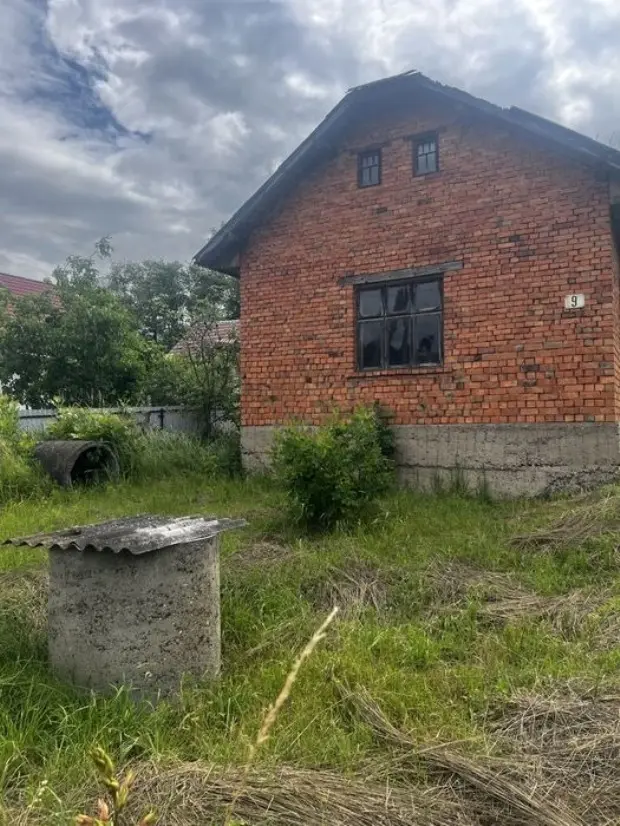 Земельна ділянка, з будинком в центрі міста Заставна — фото 3