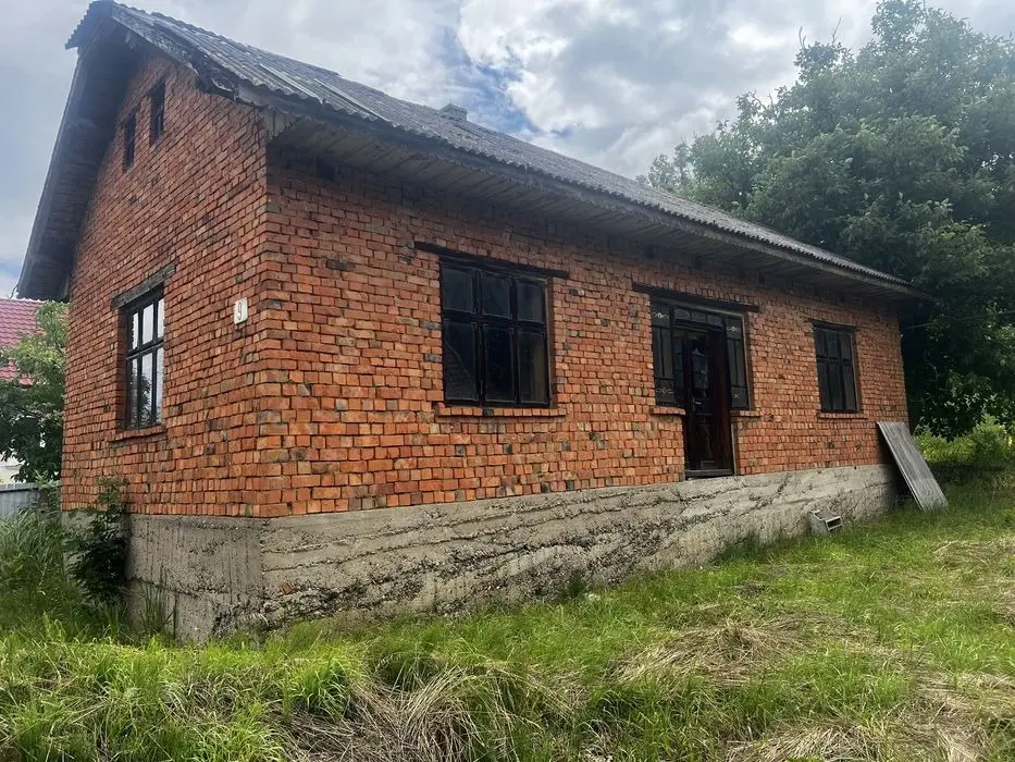 Земельна ділянка, з будинком в центрі міста Заставна — фото 4