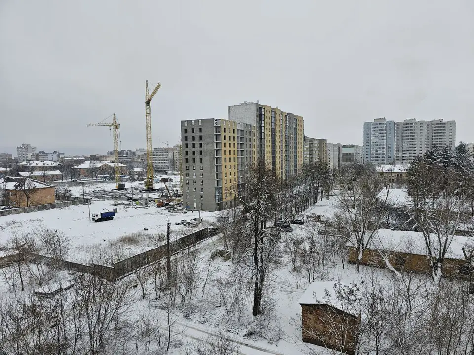 Сучасна квартира в тихому спокійному центрі — фото 20
