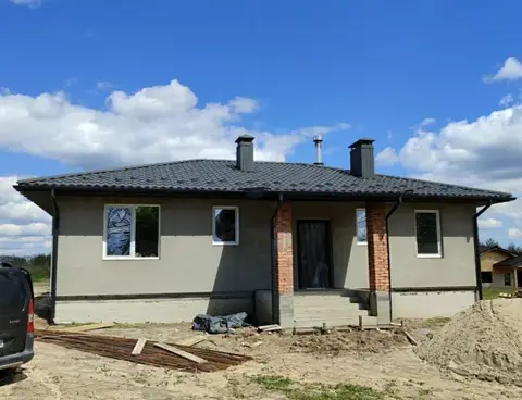 Дом в 15 км от Киева с. Шпитьки