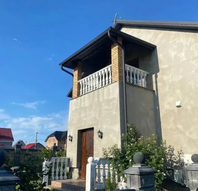 Продаж житлового будинку в м. Березне — фото 1
