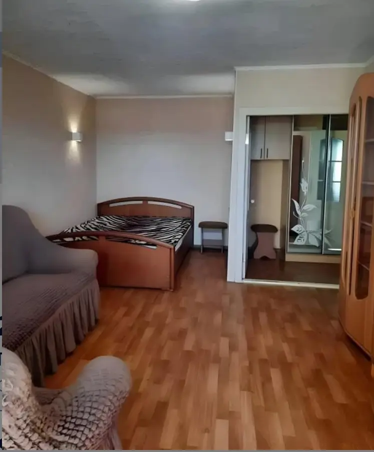 1-ком.квартира на Черемушках 47 м. С ремонтом. Район ул. Радостная — фото 2