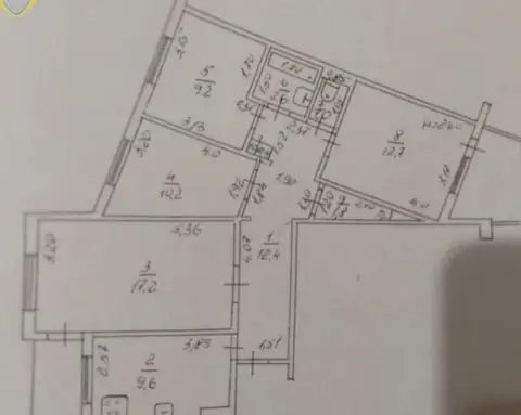 4 к . квартира Ак. Королева/р-к Южный 80 м2. Жилое состояние Срочная продажа