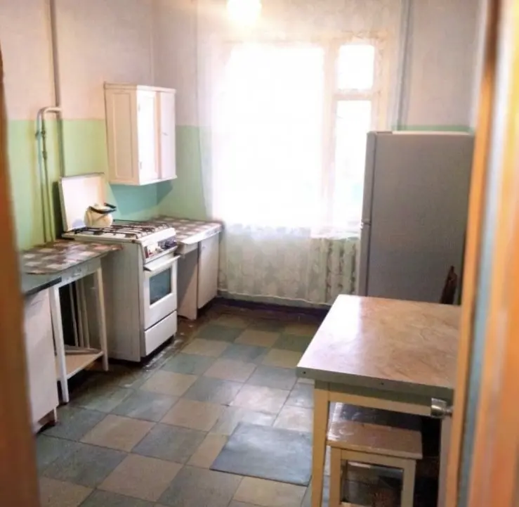 4 к . квартира Ак. Королева/р-к Южный 80 м2. Жилое состояние Срочная продажа — фото 4