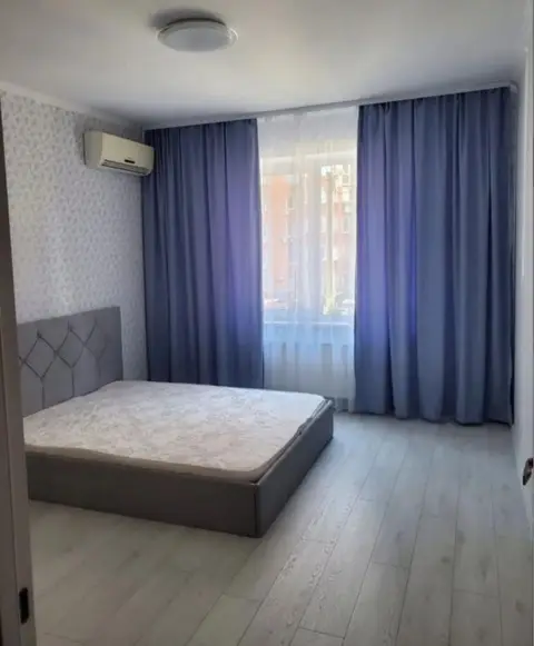 1 ком квартира в Радужном 46 м. Евроремонт Балкон