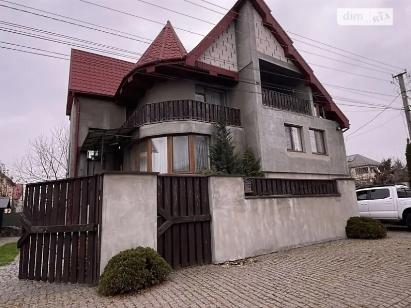 Продаж 2 поверхового будинку з ділянкою на 7 соток, 299 кв. м, 5 кімнат — фото 1