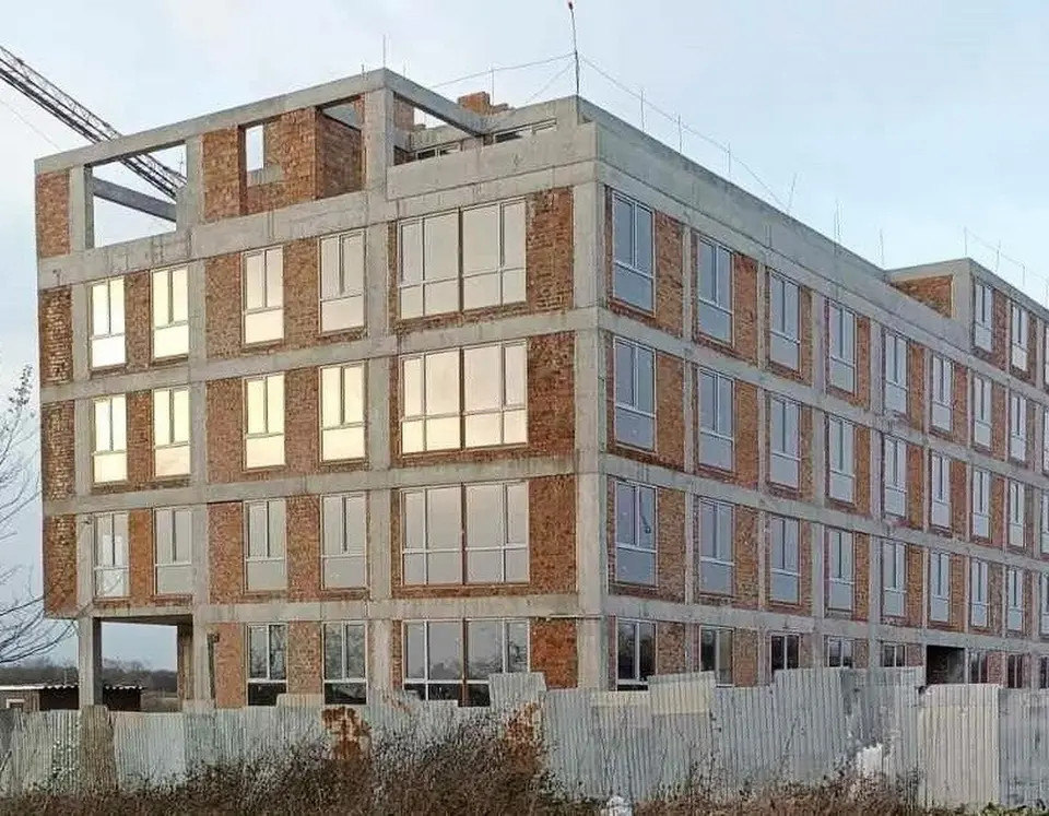 ВЛАСНИК Новобудова Стрийська 56,4м 620дол/м2 Тераса 15м2 — фото 3