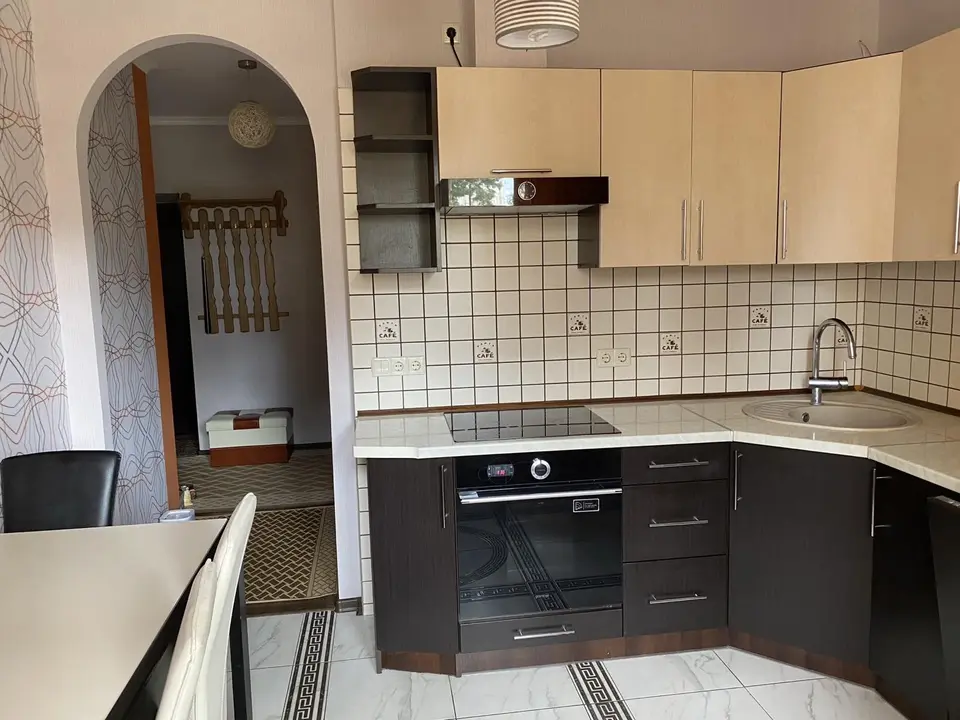 Продам 2 квартиру в новобудові з ремонтом і видом на сосни — фото 5