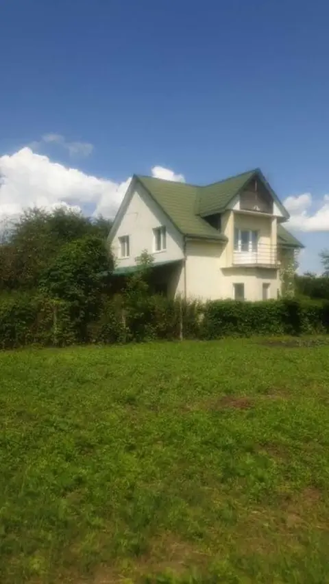 Будинок двоповерховий продам в Березані