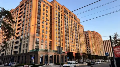 Продам 3-кімнатну квартиру в ЖК Центральний "Преміум" від ВЛАСНИКА