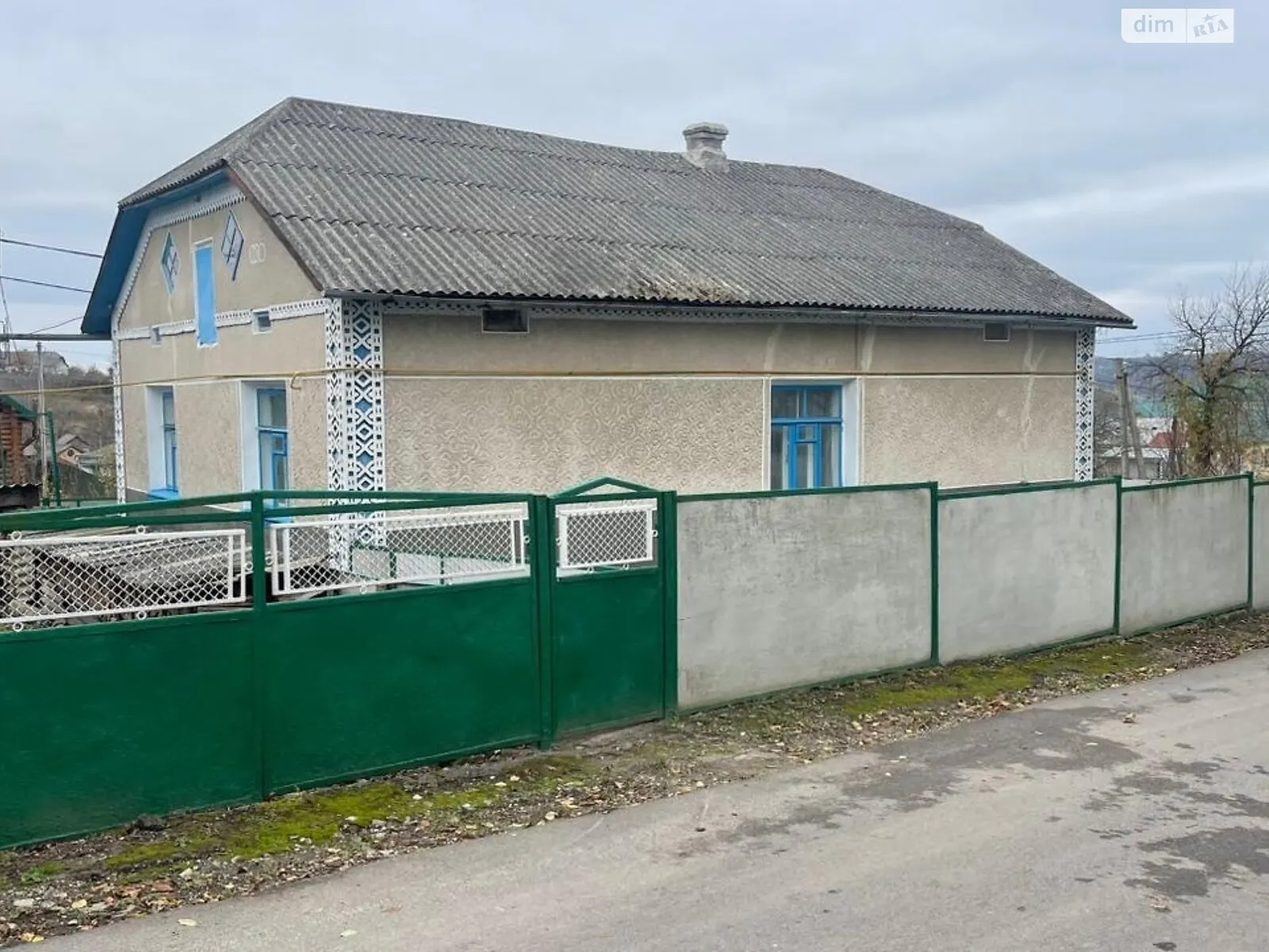 Приватний будинок в селищі Сатанів Хмельницької області — фото 1
