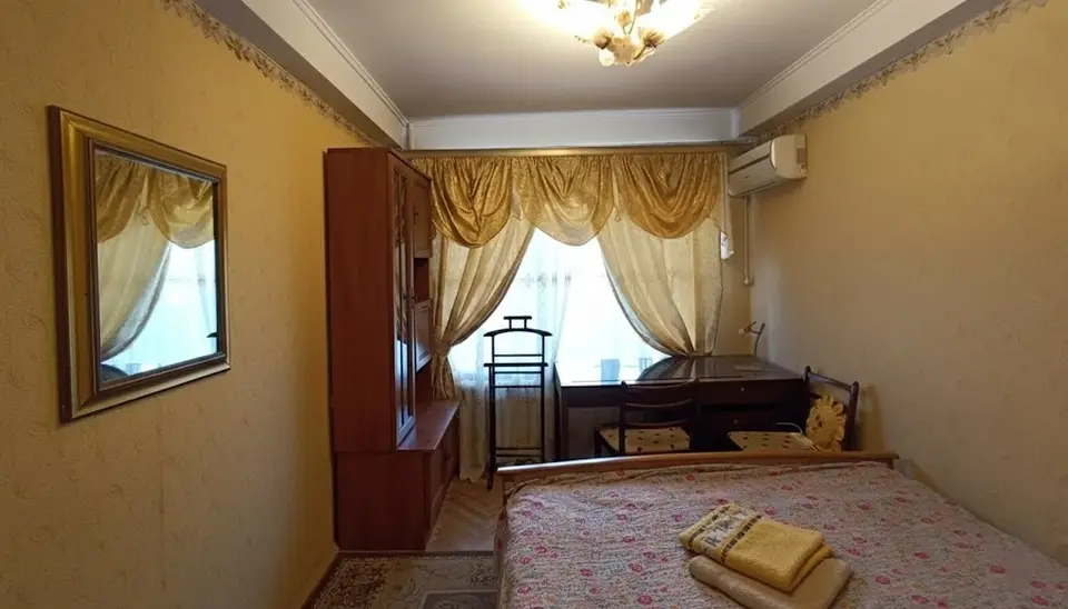 Посуточно или длительно сдаю 4комнатную квартиру в центре Киева на бул.Л. Украинки 9 — фото 4
