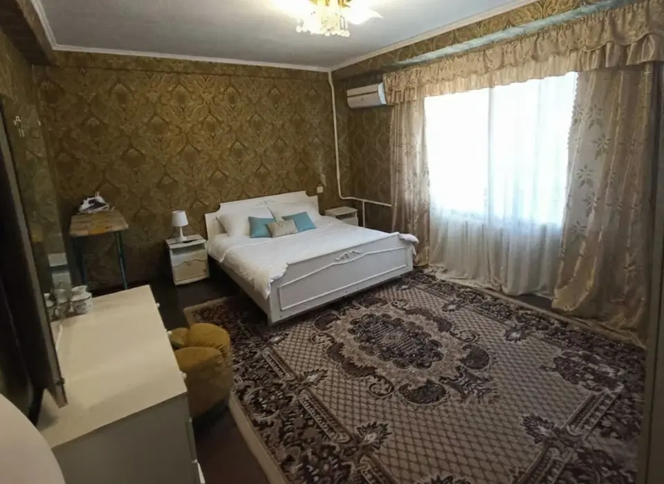 Посуточно или длительно сдаю 4комнатную квартиру в центре Киева на бул.Л. Украинки 9 — фото 3