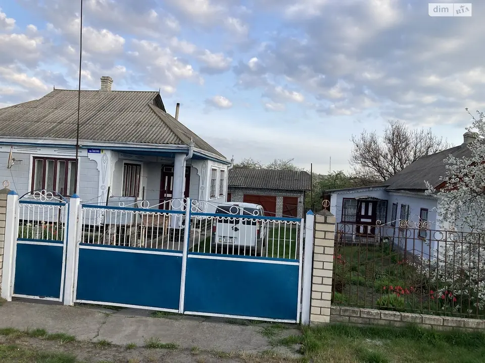Продаж будинку в с. Помічна Новоукраїнського району Кіровоградської області — фото 3