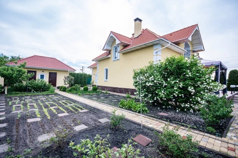 Фото 4 Продаж Квартир Чудовий будинок з дорогим ремонтом, меблями і технікою поруч з Києвом