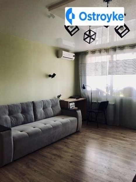 Фото 1 Продаж Квартир Гарибальди улица