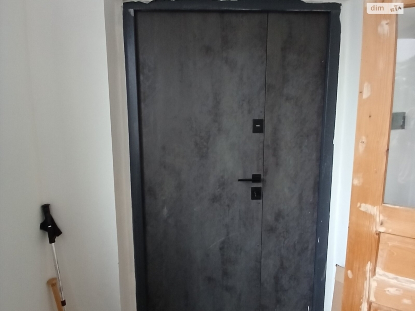 Фото 5 Продаж Квартир Продам будинок з ремонтом в передмісті Львова в с. Тернопілля