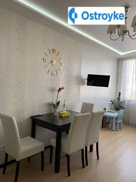 Фото 1 Продаж Квартир Драгоманова улица