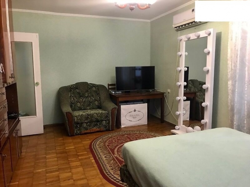 Фото 3 Продаж Квартир Продаётся квартира по ул.Доброхотова,5