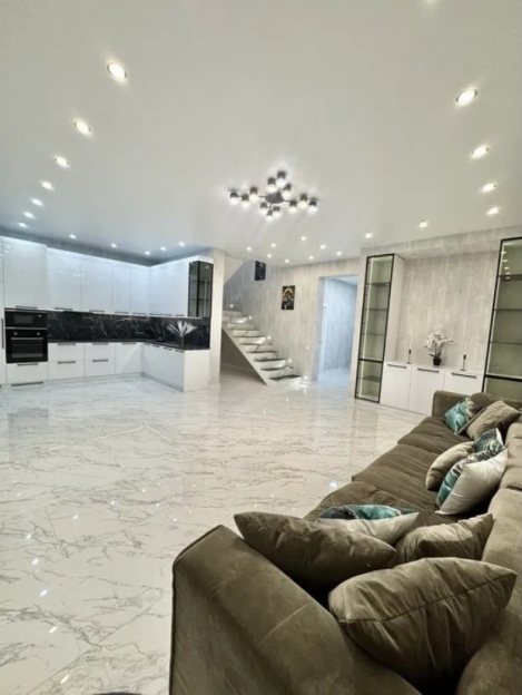 Фото 15 Продаж Квартир Новий будинок в селі Гатне!