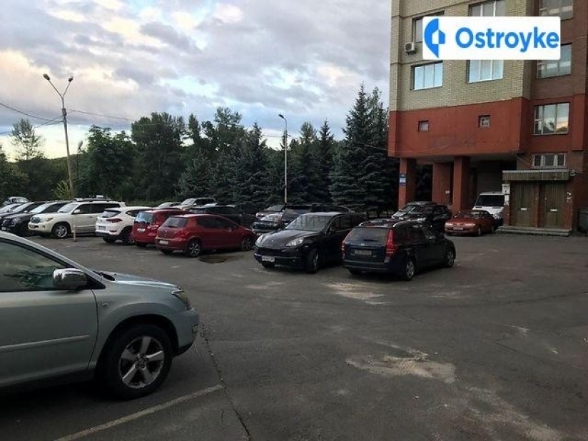 Фото 3 Продаж Квартир Старонаводницкая улица