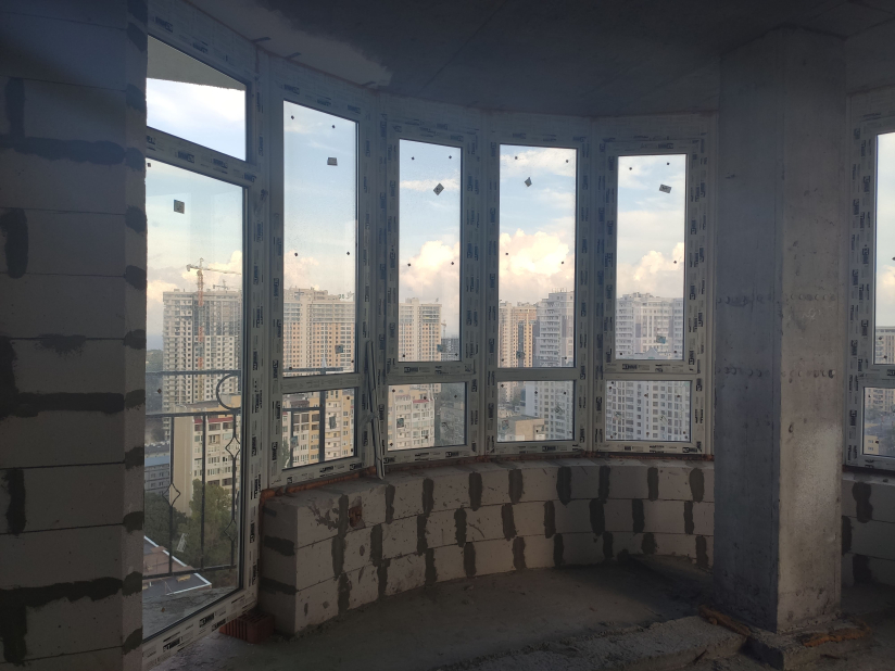 Фото 1 Продаж Квартир Продается 4-хкомнатная квартира в районе 5 ст. Фонтанской дороги