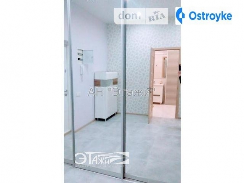 Фото 4 Продаж Квартир Дарницкий бул.