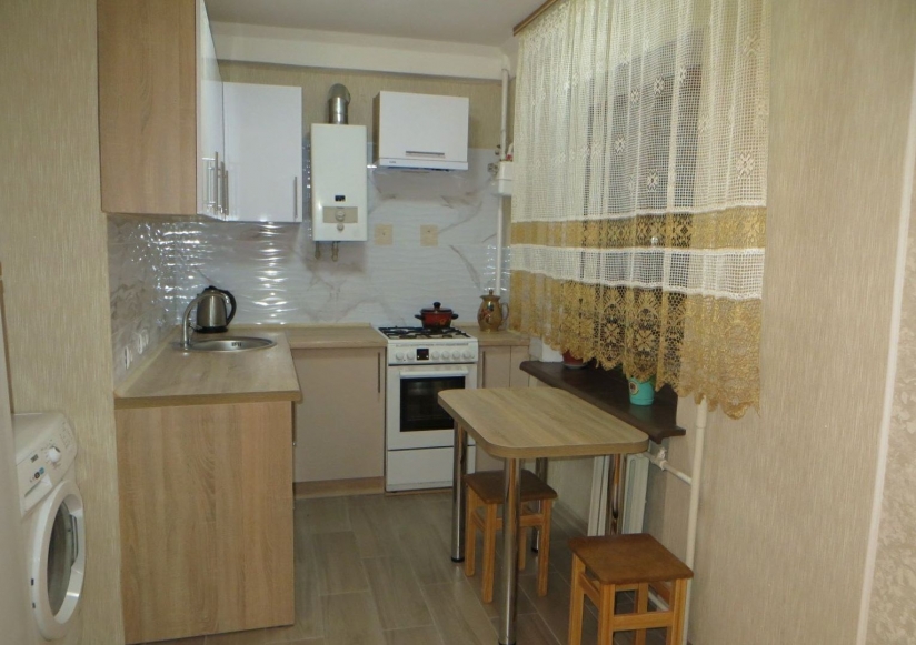 Фото 3 Оренда Квартир Сдам 1комн.квартиру в р-не 5 Гор. больницы