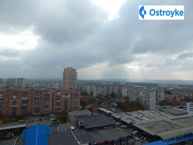 Фото 13 Продаж Квартир Полтавский Шлях улица