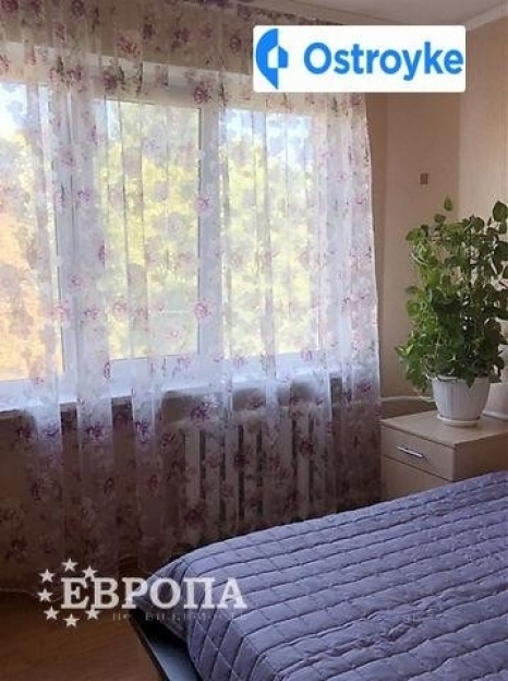 Фото 3 Продаж Квартир Небесної Сотні проспект